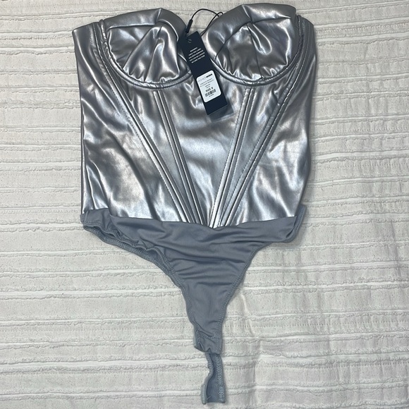 Valentina Metallic PU Corset Bodysuit - Silver. NWT Size Small - Picture 3 of 10